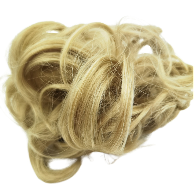 Messy Bun – gumka do włosów treska ciemny blond, kręcona treska 35g